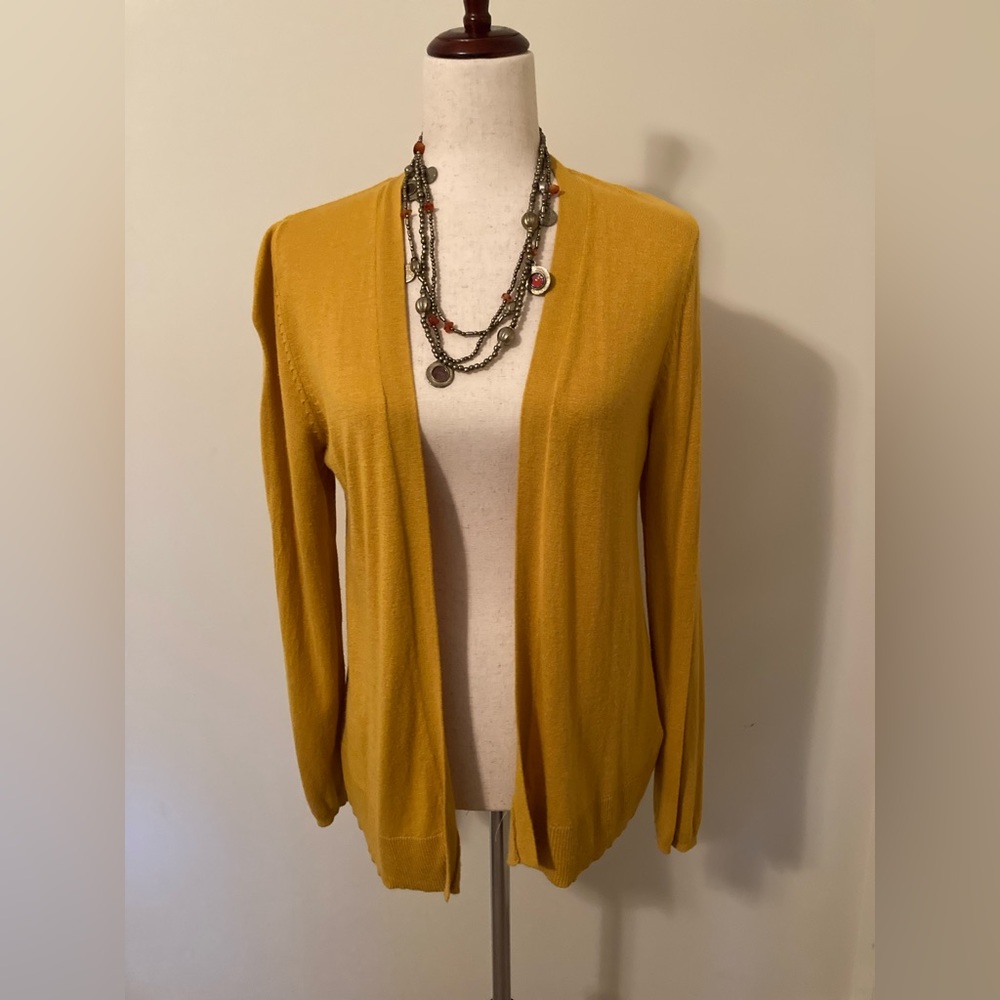 Old Navy Women’s Cardigan Size M